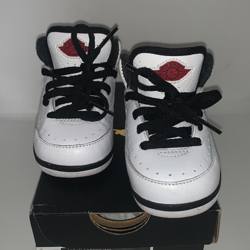 Jordan 2 Retro